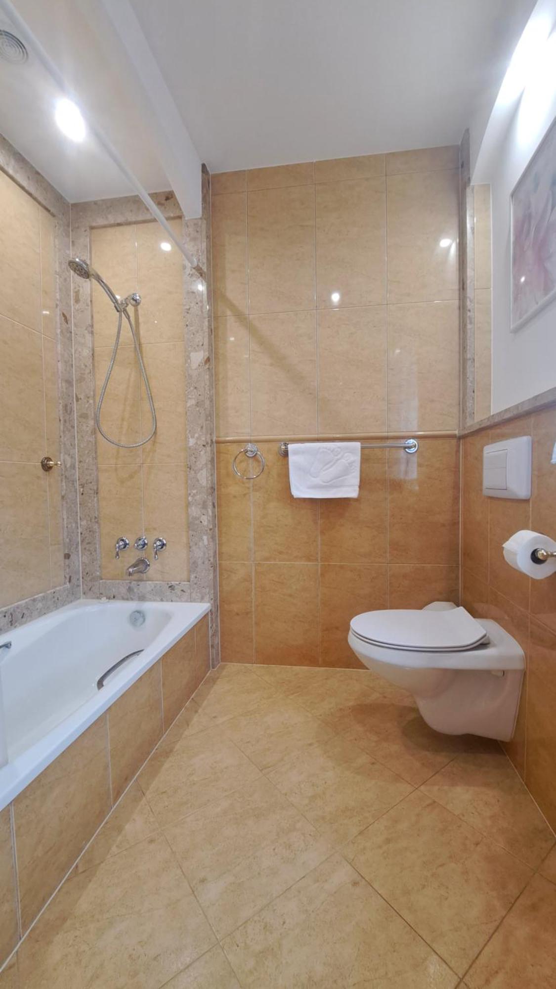 Barwny Zakatek Appartement Augustów Buitenkant foto